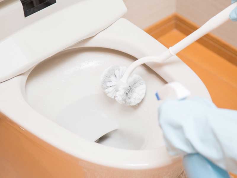 トイレ清掃